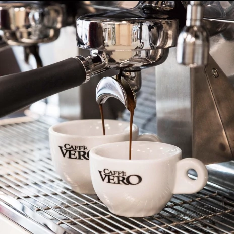 Vendéglátóipari kávézás caffe vero
